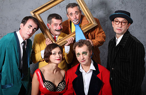 spektakl-teatra-maski-shou-romeo-i-dzhuletta-v-kieve-600x391