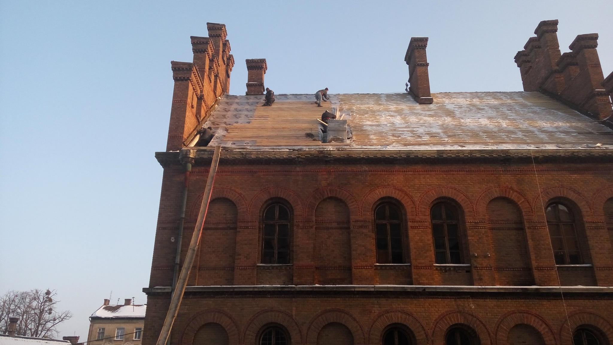 Резиденція_дах