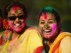 middle_cd77e42c87848fae085ea1bd35496009